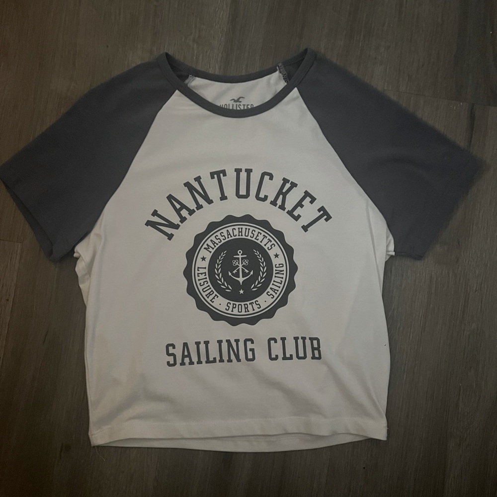 hollister baby tee